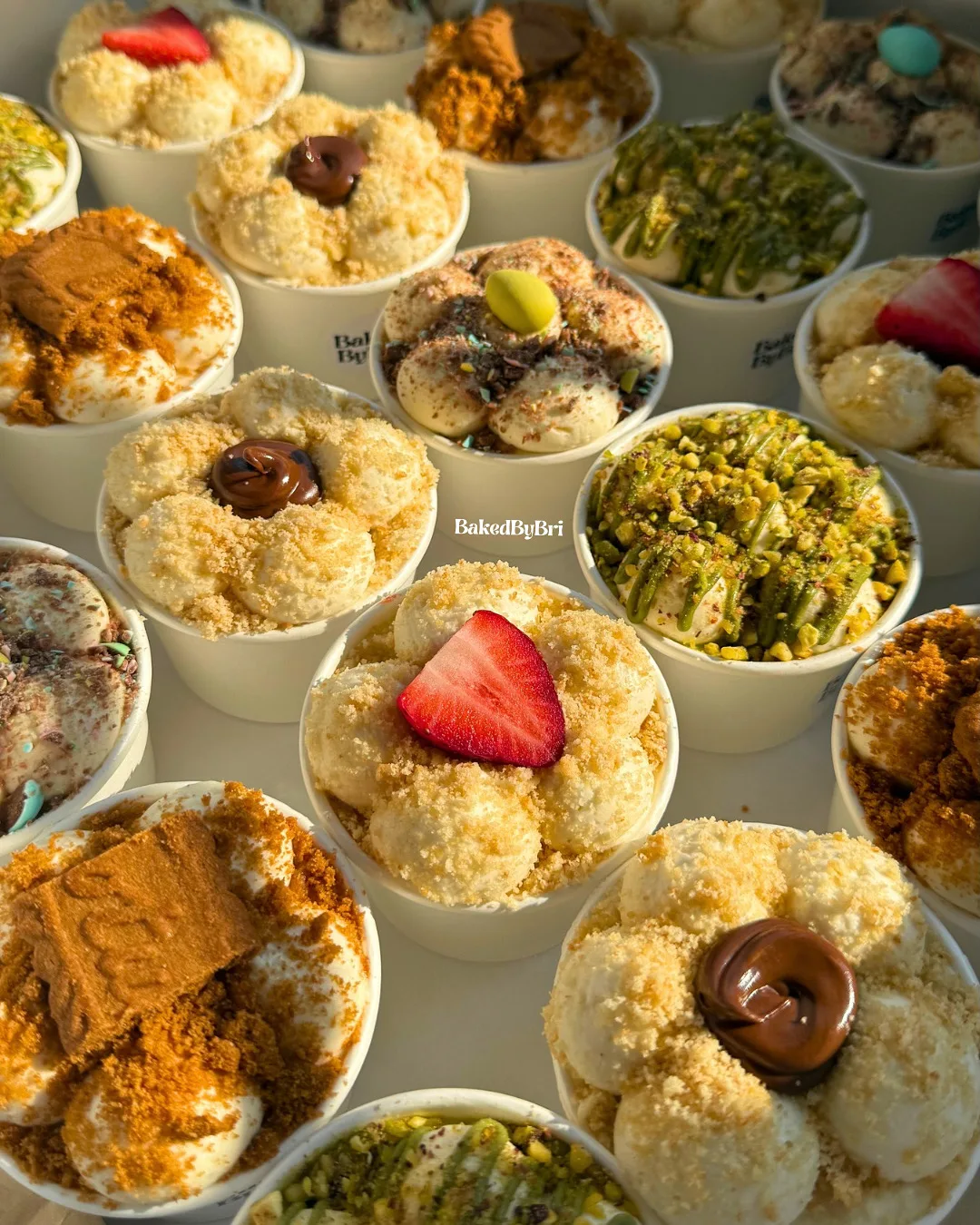 Seasonal pie cups